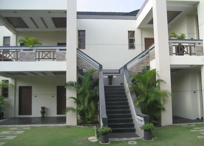 Sunny Paradise Resort Ngwesaung